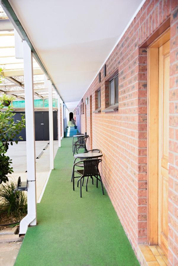 Elm Court Motel Albury Extérieur photo