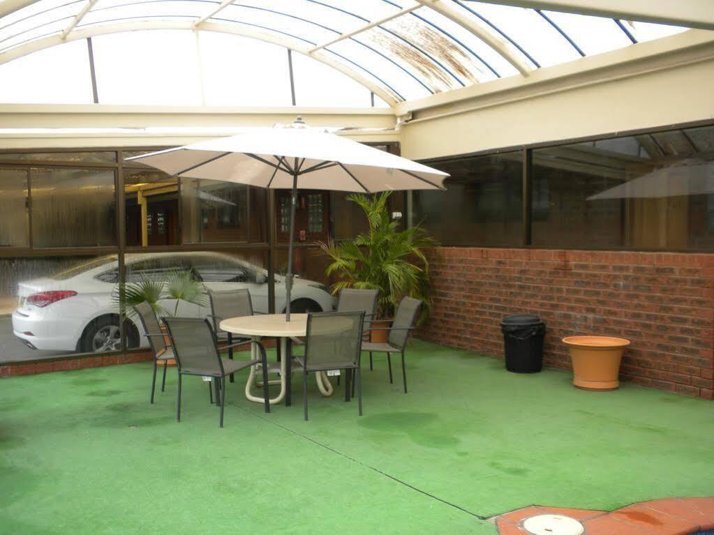 Elm Court Motel Albury Extérieur photo